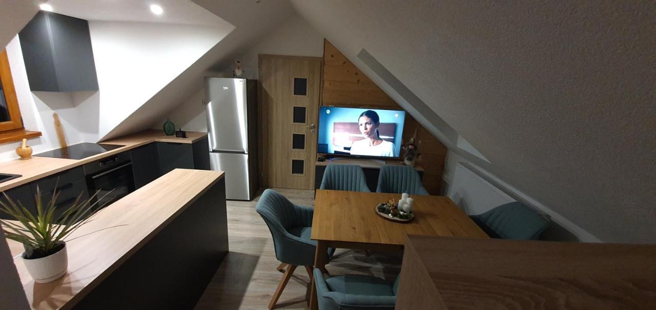Apartmany Scarlett Mýto pod Ďumbierom Esterno foto