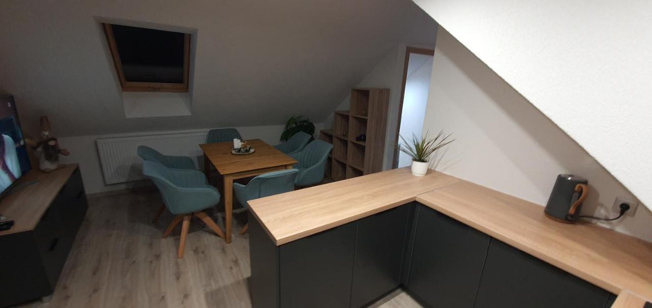 Apartmany Scarlett Mýto pod Ďumbierom Esterno foto